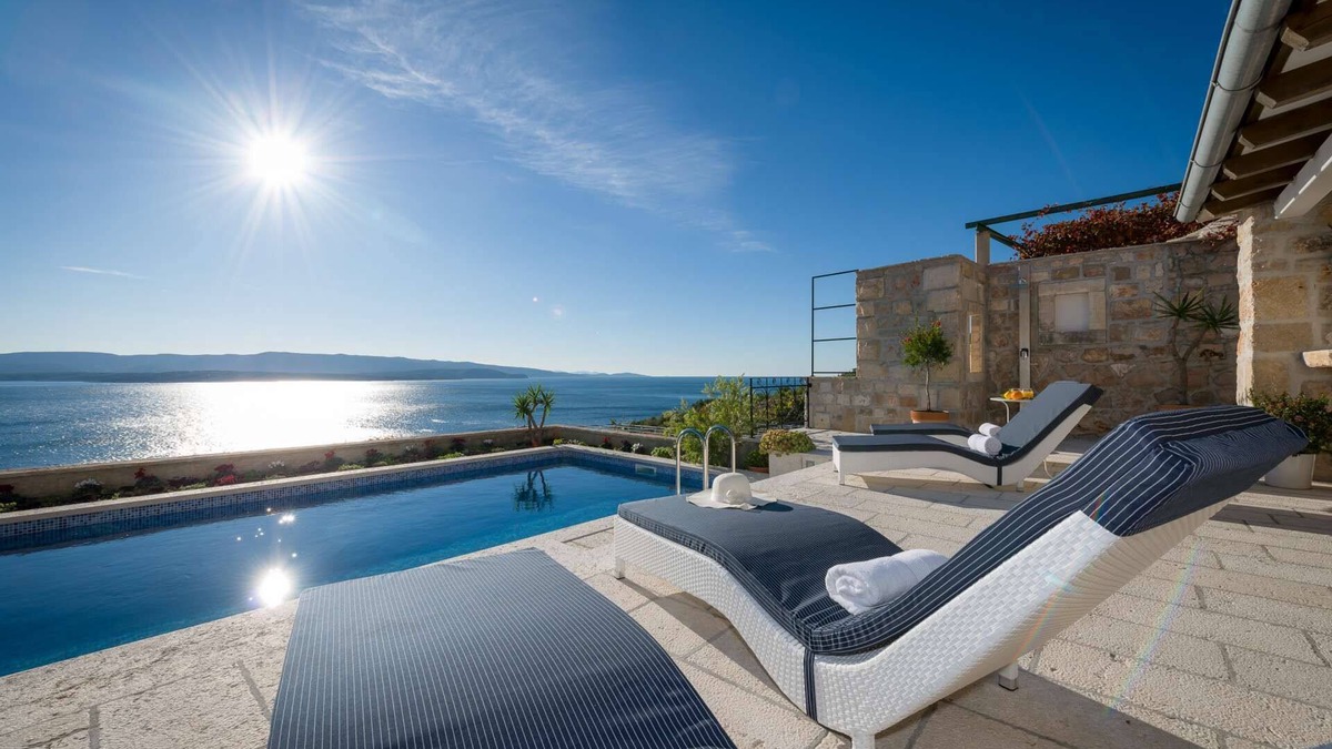 Murvica Villa | Villa Lipa-Brac - amazing villa with sea views, a pool, close to the beach
