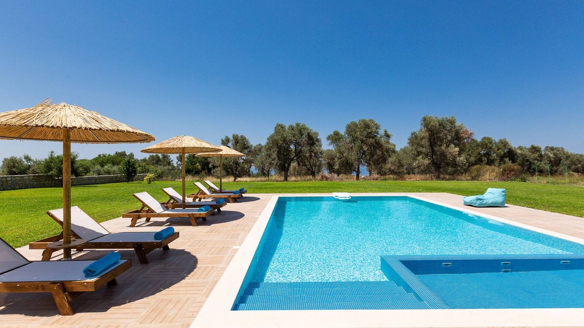 Kapsaliana Villa | Villa Litinas - A 2,500sqm Escape Amid Olive Groves