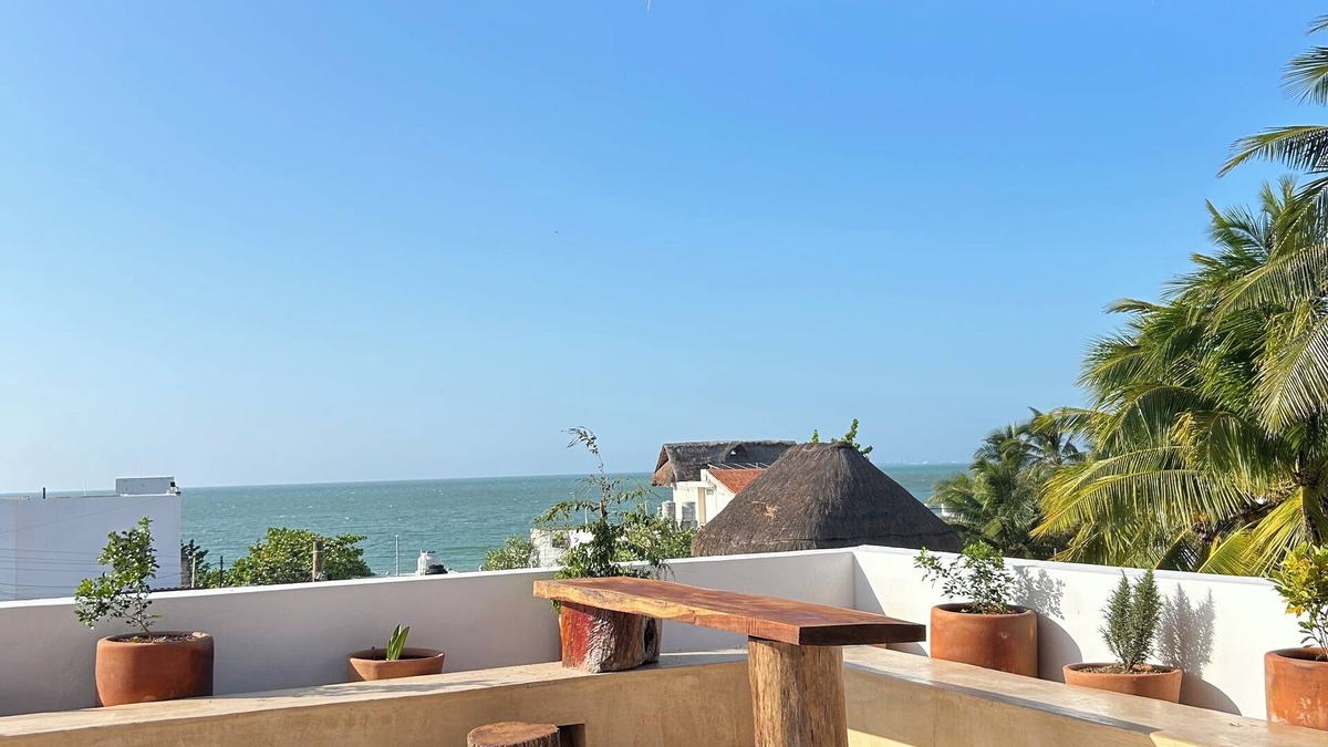 Puerto Yucalpeten Villa | Villa Loch , con Vista y a Pasos del mar