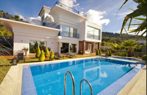 Canillas de Albaida Villa | Villa Los Níspero de Paco