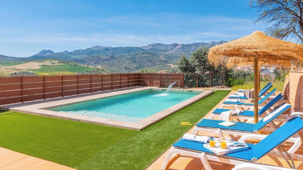 Riogordo Villa | Villa Los Ruedos Riogordo by Ruralidays