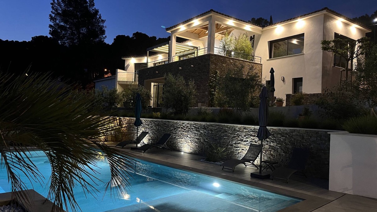 Lorgues Apartment | Villa Lovin'provence 4 Magnifique Piscine À Débordement Splendide VUE