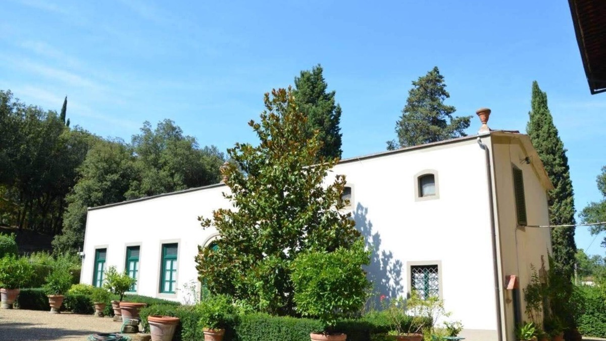 Lastra a Signa Villa | Villa Luciano - 12th Century Vacation Rental