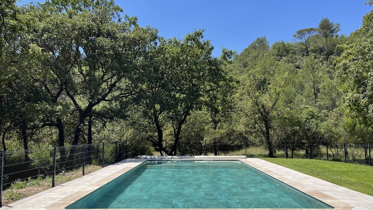Meounes-les-Montrieux Villa | Villa Magnifique au Coeur de la Forêt