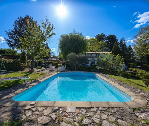 Bassano Romano Villa | Villa Malvasia with Pool and Garden - Borgo Stays