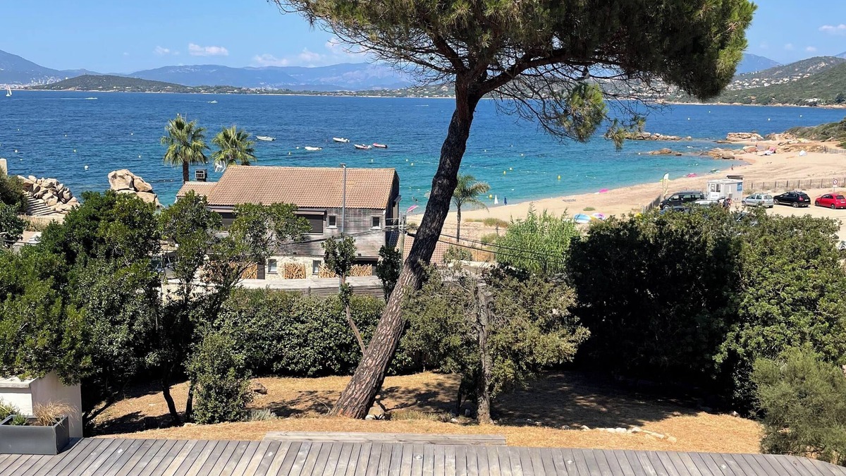 Verghia Villa | VILLA Mare é Sole. Sea view. Beach walk 50m with infinity pool