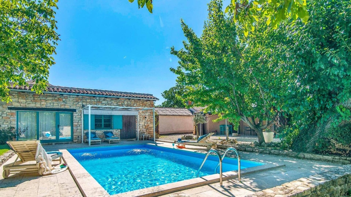 Bokordici Villa | Villa Marelica by Villa Plus