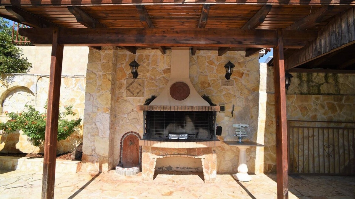 Kineta Villa | Villa Maria Kineta town