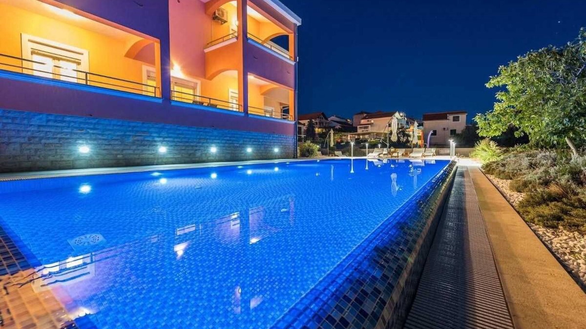 Sveti Filip i Jakov Apartment | Villa Marko A2 | Adriatic Luxury Villas