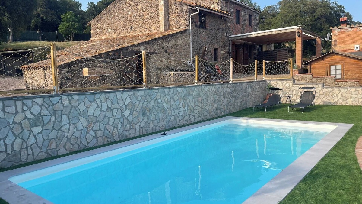 Macanet de la Selva Villa | Villa 'Masia Can Vilar' with Mountain View, Private Pool and Wi-Fi