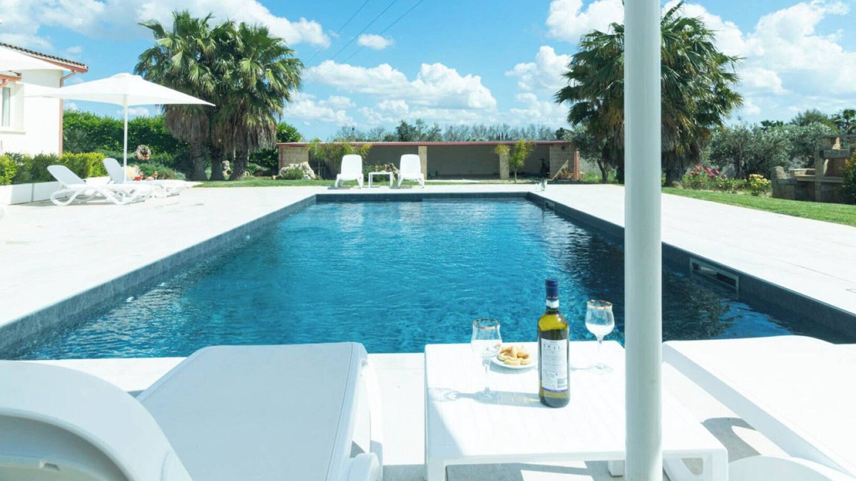 Casarano Villa | Villa Menea con Piscina e SPA