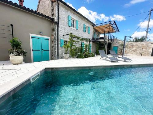 Zabrezani Villa | Villa Mint with Pool