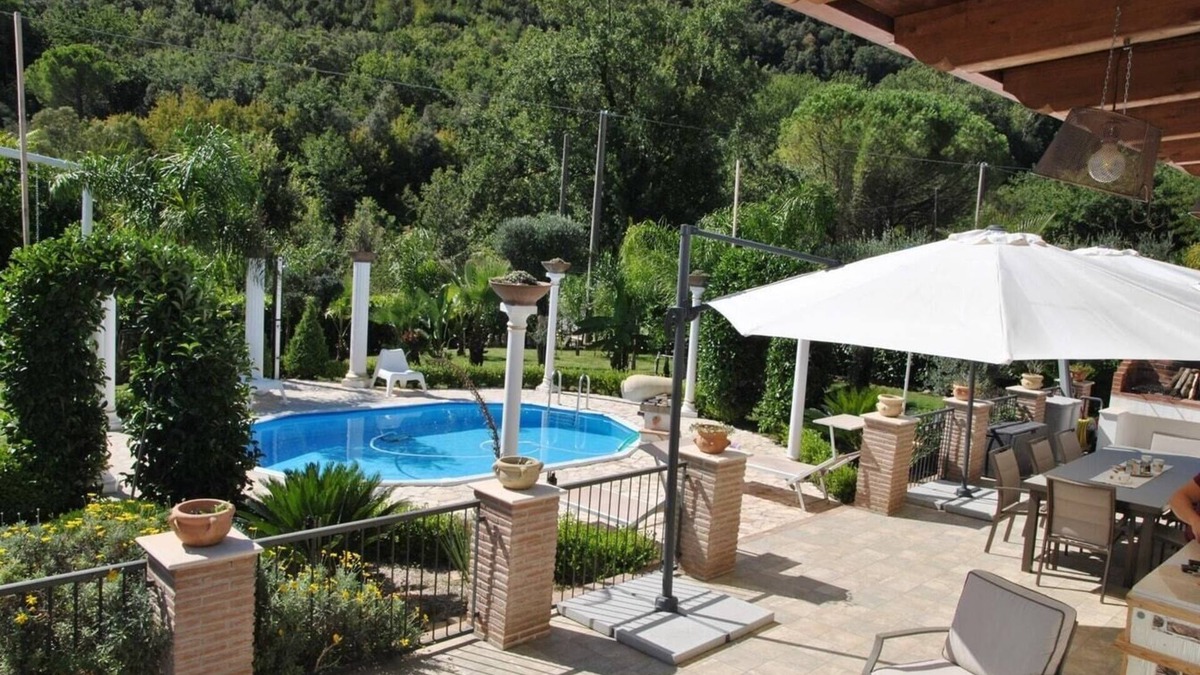 Trivio Villa | Villa Mirella - Private villa with pool in Latium