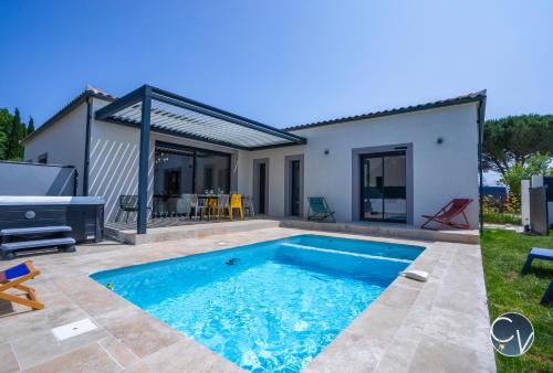 Saint-Quentin-la-Poterie Villa | Villa moderne tout confort-Jacuzzi-Piscine