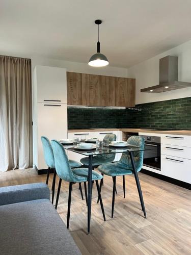 Cogolo Apartment | Villa Monari Apartment with Mountain View