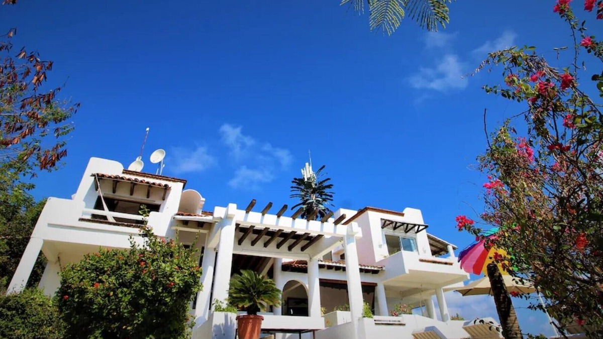 Puerto Angel Bed & Breakfast | Villa Mykonos/Master Suite