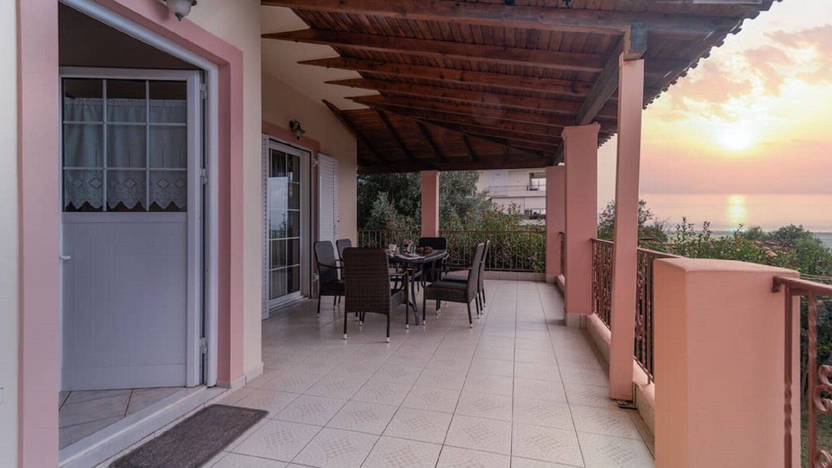 Andritsaina-Krestena Villa | Villa Nakou, near Ancient Olympia & award winning beaches