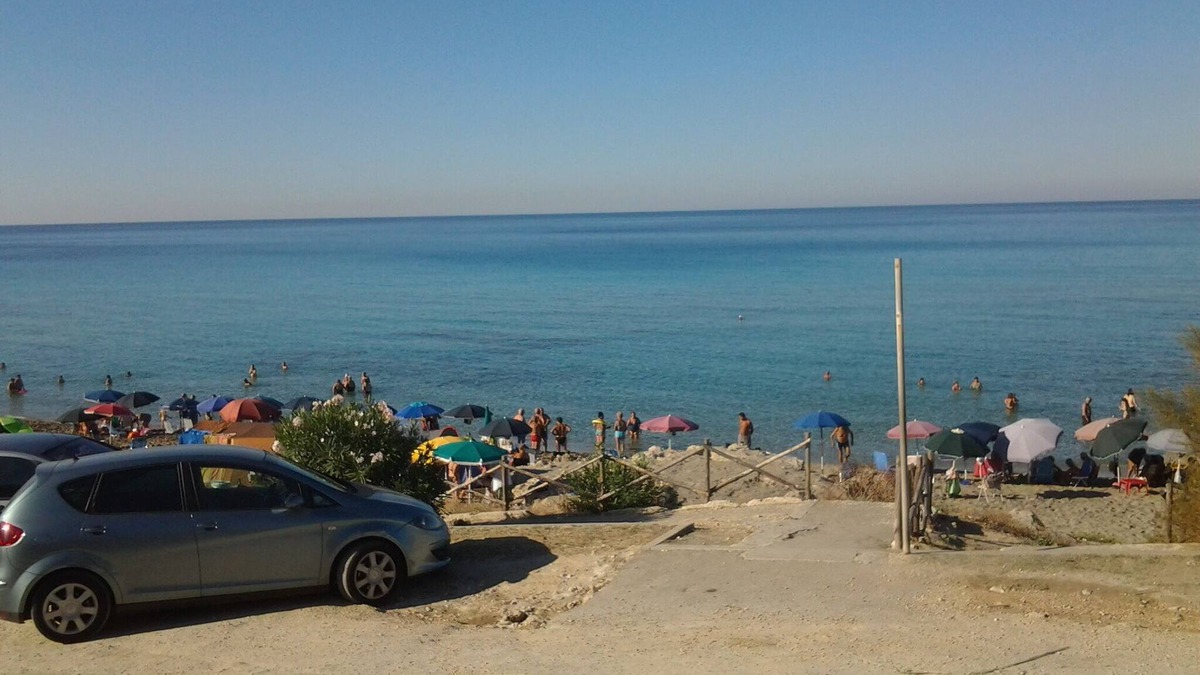 Taranto House | villa near the sea 3 meters from the beach