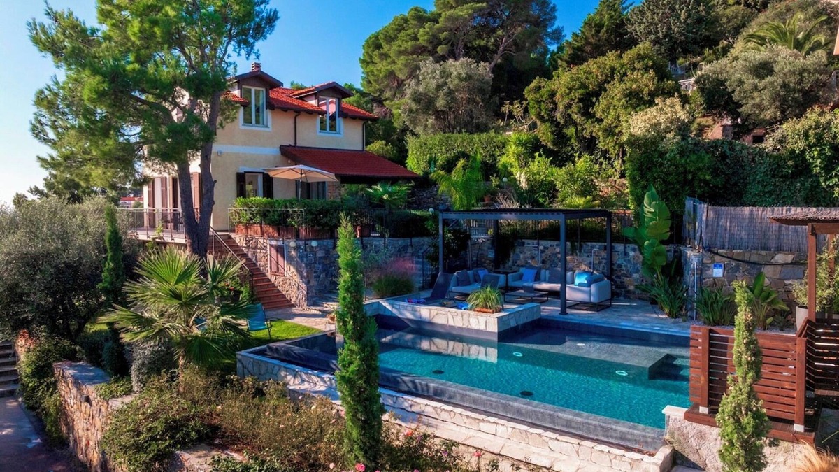 Capo Mimosa-Rollo Villa | Villa Nel Blu 8, Emma Villas
