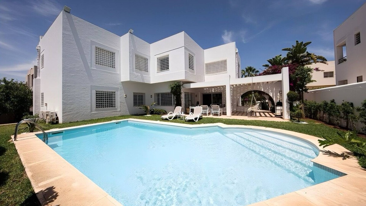 Gammarth Villa | Villa Neptune - Private pool & games room