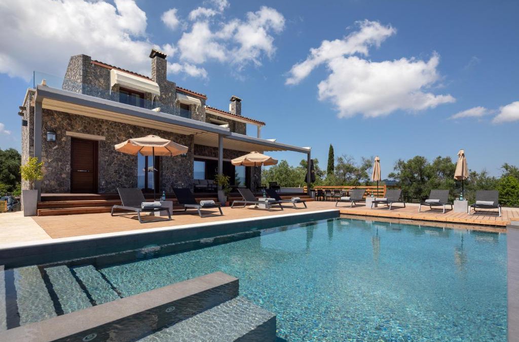 Corfu Town Villa | Villa Nera