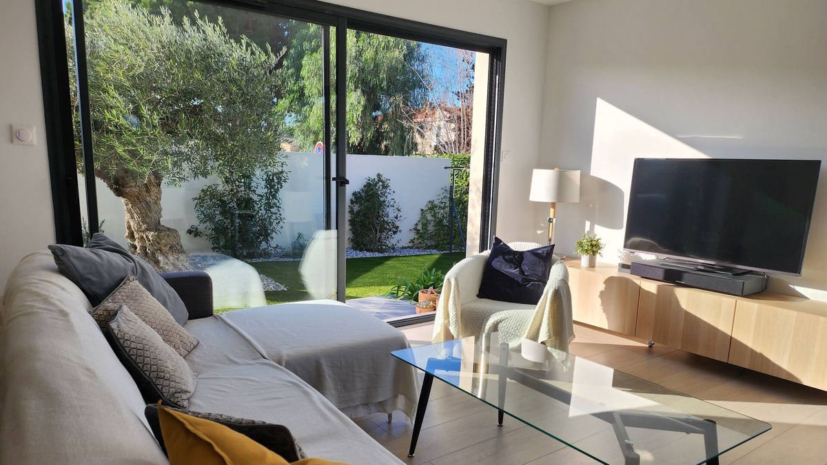Pia House | Villa Neuve Avec Piscine, à Proximité des Plages