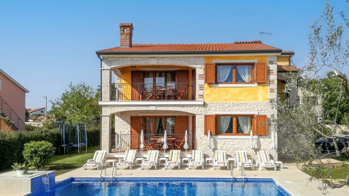Buici House | Villa Nevena by Interhome