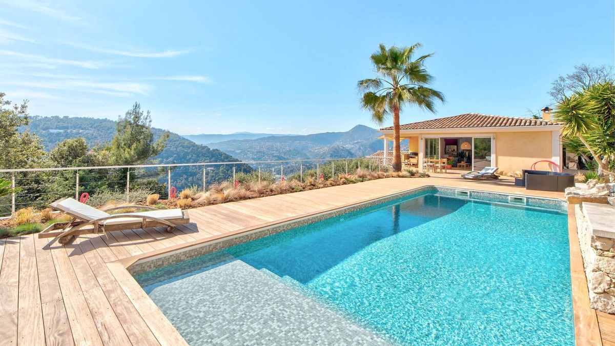 La Trinite Villa | VILLA NIDAZUR VI4413 By Riviera Holiday Homes