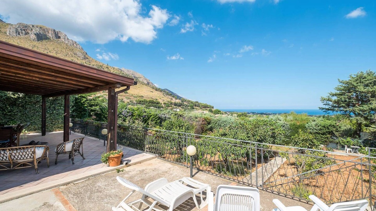 Castellammare del Golfo Villa | Villa Noemi seaview and beautiful garden. Unforgettable holiday!