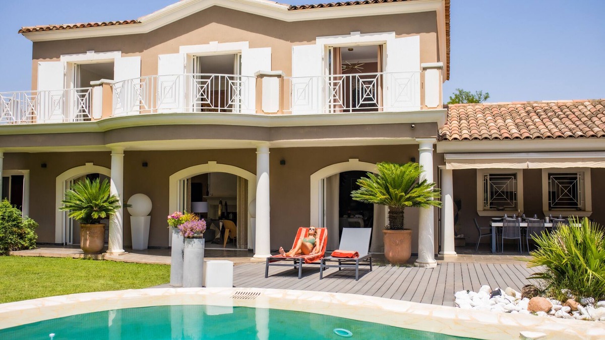 La Crau Villa | Villa Novalya with swimming pool