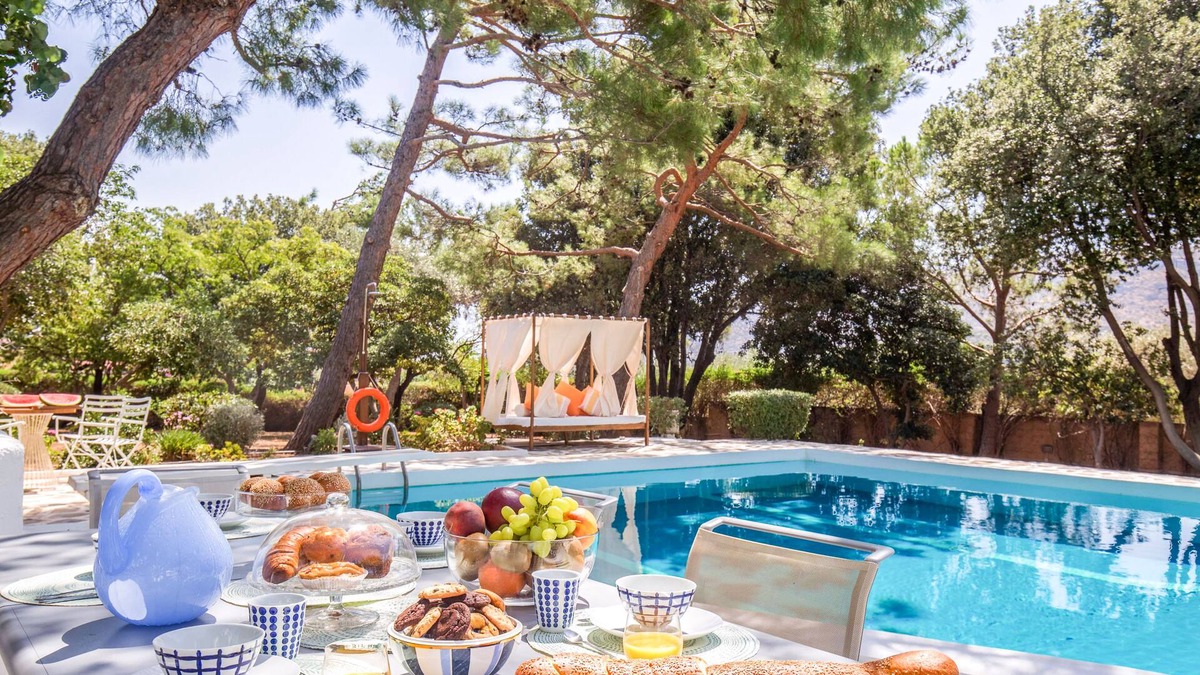 Saronikos Villa | Villa Oasis, coastal villa with private pool and garden by JJ Hospitality-