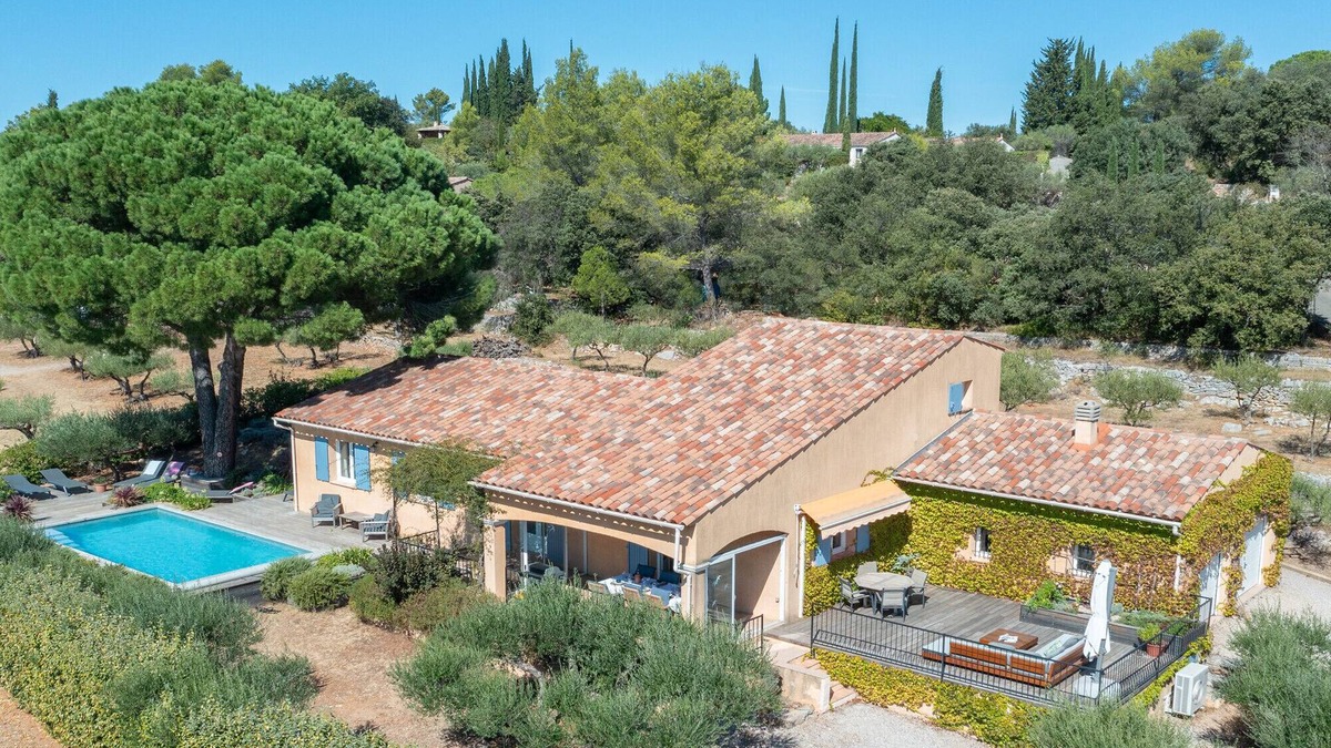 Carces Villa | Villa Oliviera – Luxury holiday villa in Carcès with heated pool