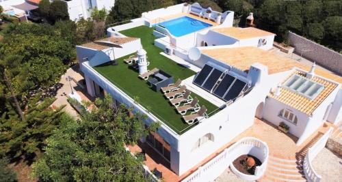 Vale de Covo Villa | Villa on the Beach by GalanteVasques