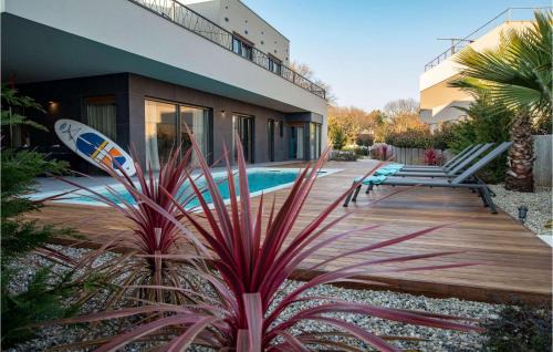 Banjole House | Villa One Way