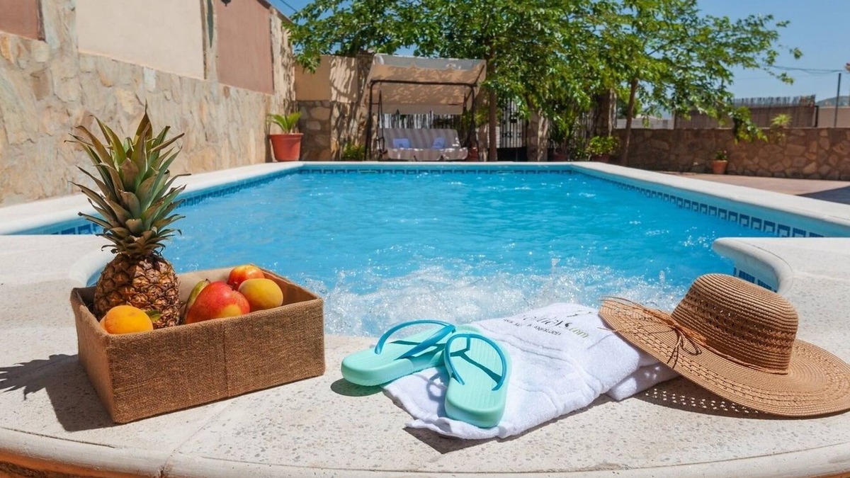 Alcala la Real Villa | Villa Ortega Alba Alcalá La Real by Ruralidays