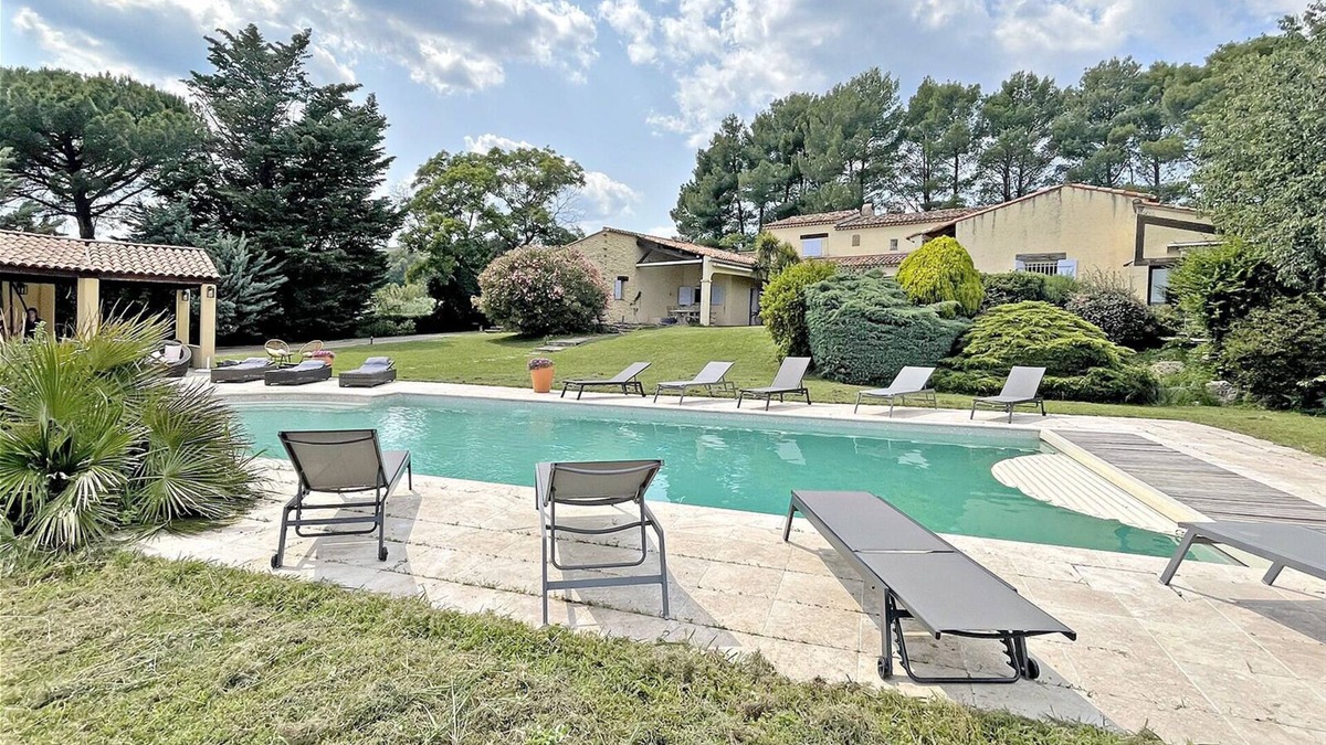 Salernes Villa | Villa Panorama - Grande Bastide de Charme Pour 14 Pers Avec Piscine, Spa, Tennis