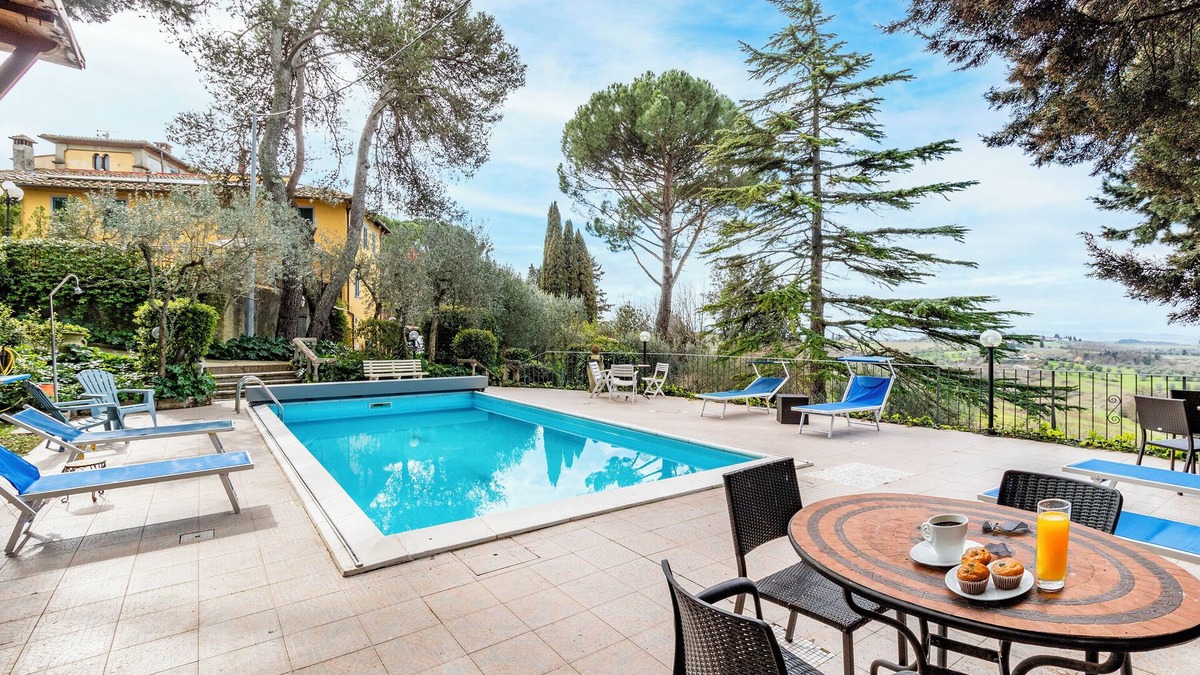 Montespertoli House | Villa Paola Private Pool Gym in Chianti, Montespertoli, Italy