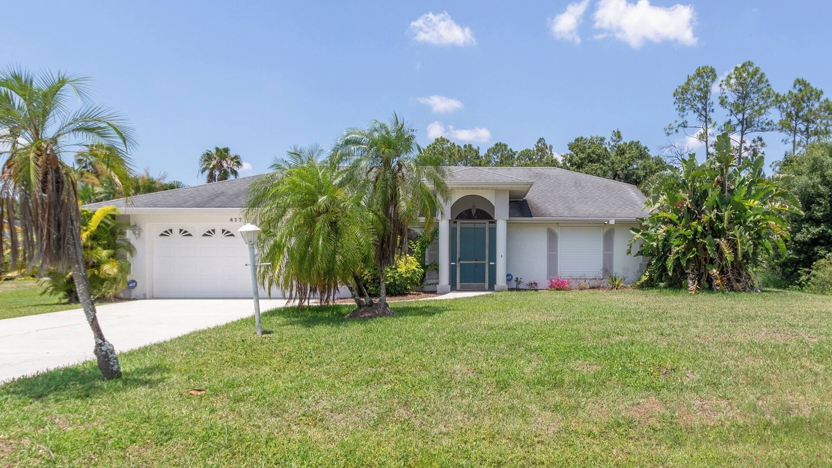 Lehigh Acres Villa | Villa Paula: Cozy 2-Suite Pool Home with Spacious Lanai and Private Backyard.