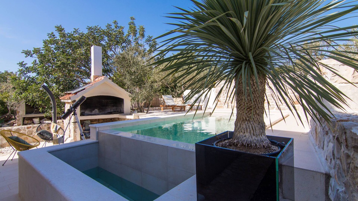 Cove Donja Krusica (Donje selo) Villa | Villa Pearl of Adriatic (10m from sea) - discover something undiscover