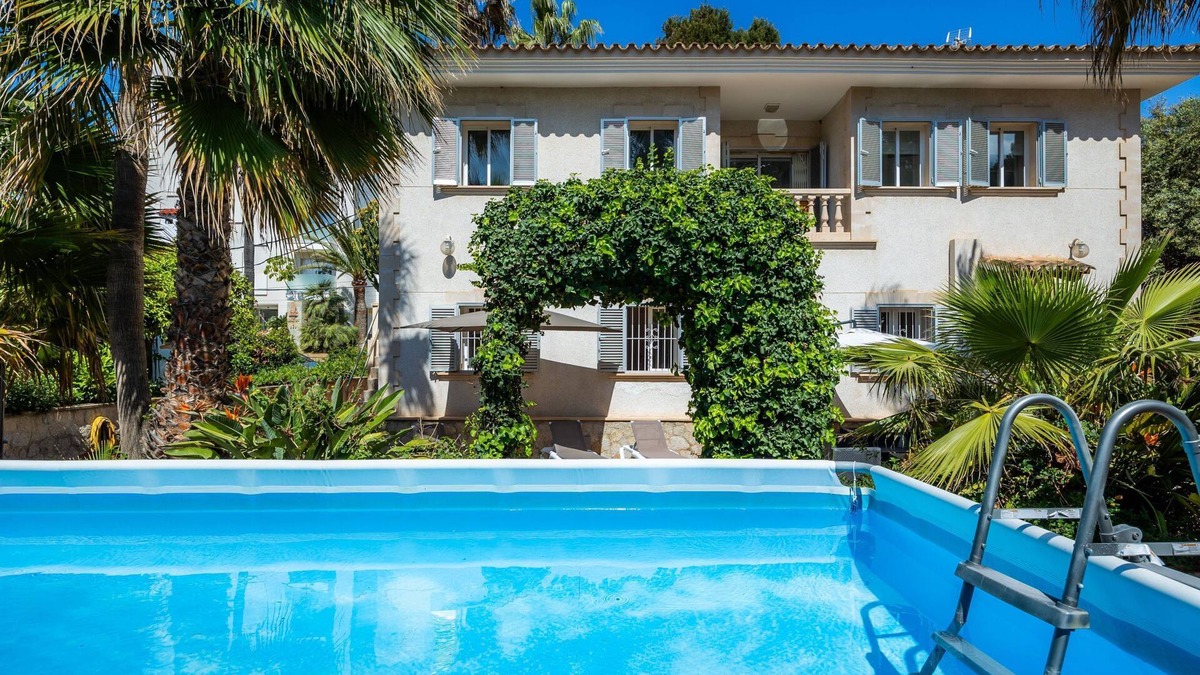 Les Meravelles House | Villa Pedro for 6 persons - Villa Pedro near the beach quiet central