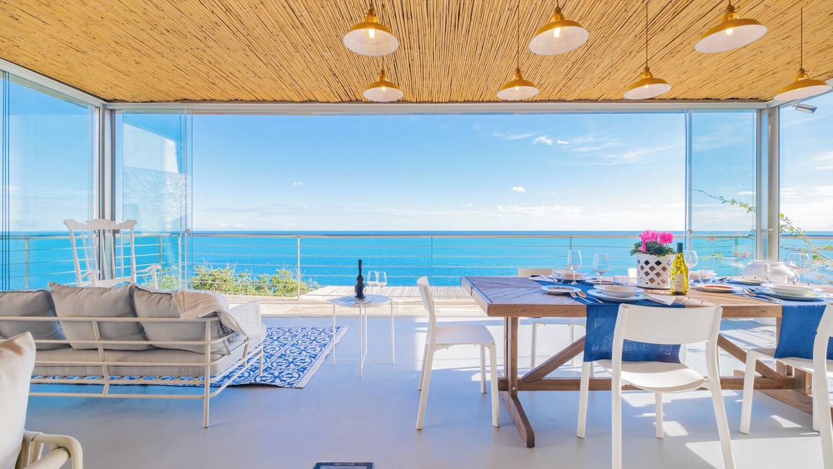 Corsano Villa | Villa Pethra Maris overlooking the Sea with Pool