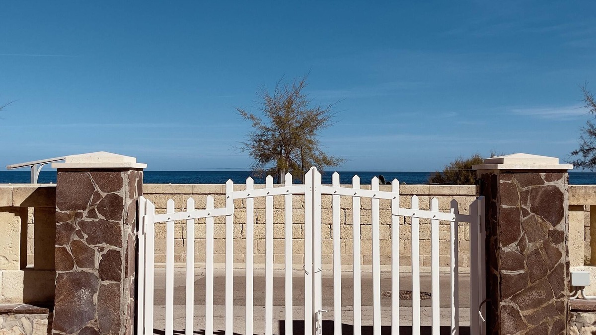 Savelletri Villa | Villa Petronilla by the sea in Savelletri