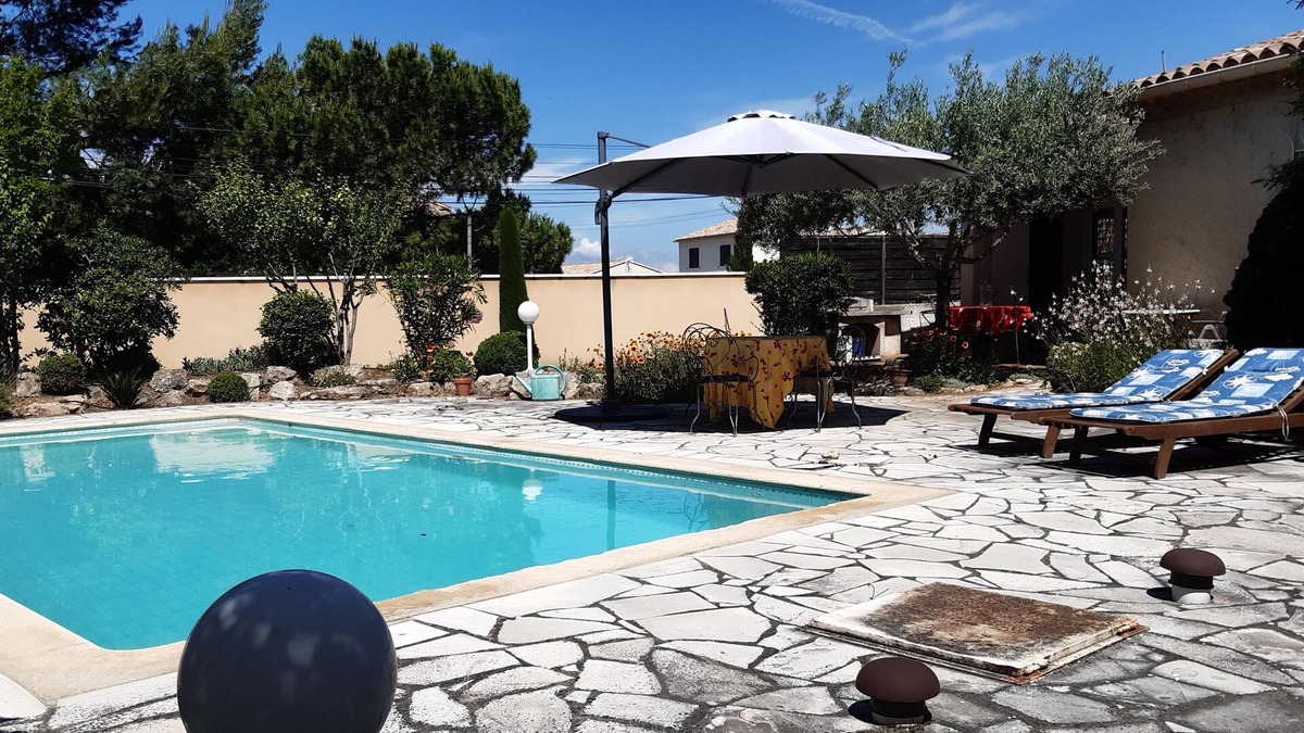 Vaison-la-Romaine Villa | Villa Pour 2 Personnes, Piscine et Local Pour Vélos et Motos