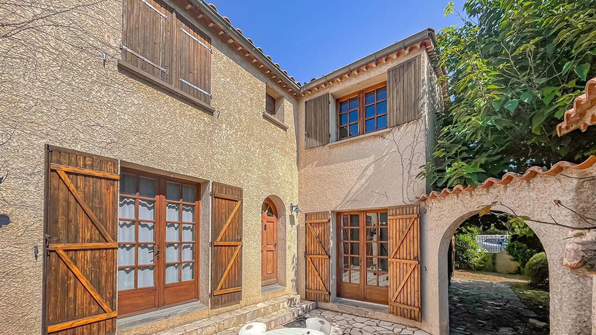 Saint-Hilaire-de-Brethmas House | Villa proche Cévennes