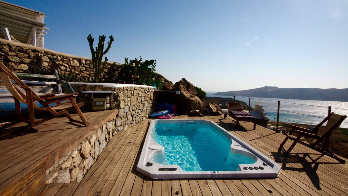 Panormos Villa | Villa Princess 5 4Bed with Small Tub Panormos Beach