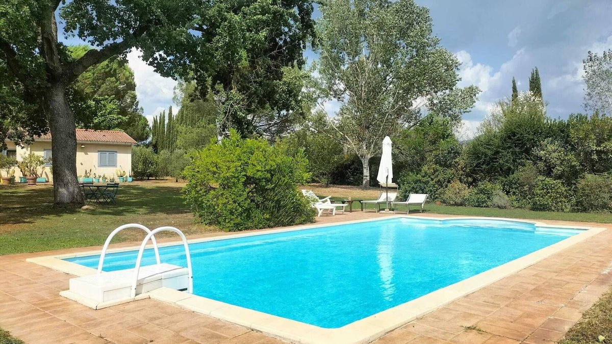 Torri in Sabina House | Villa + private pool on Lazio/Umbria border, WiFi, huge garden, beautiful views