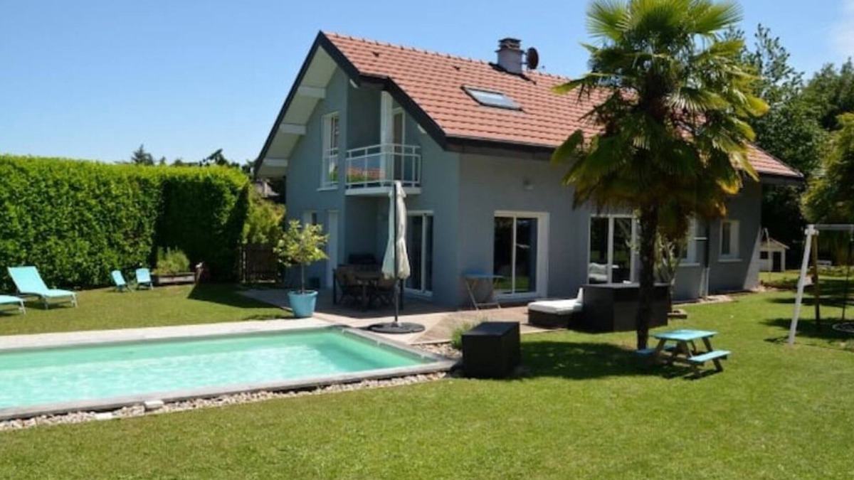 Thonon-les-Bains Villa | Villa, Proche Lac, Piscine, Jardin Clos, au Calme