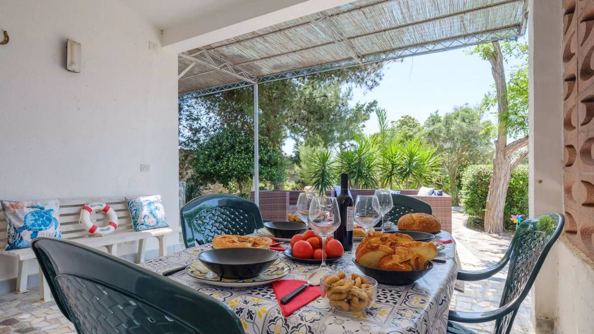 Torre Castiglione Villa | Villa Punta Prosciutto Sea View Sea Front
