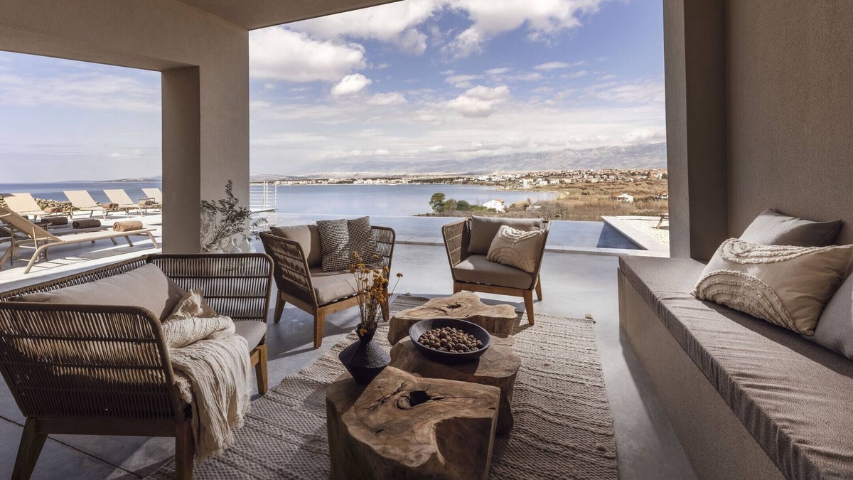 Povljana Villa | Villa Quintessa with infinity pool