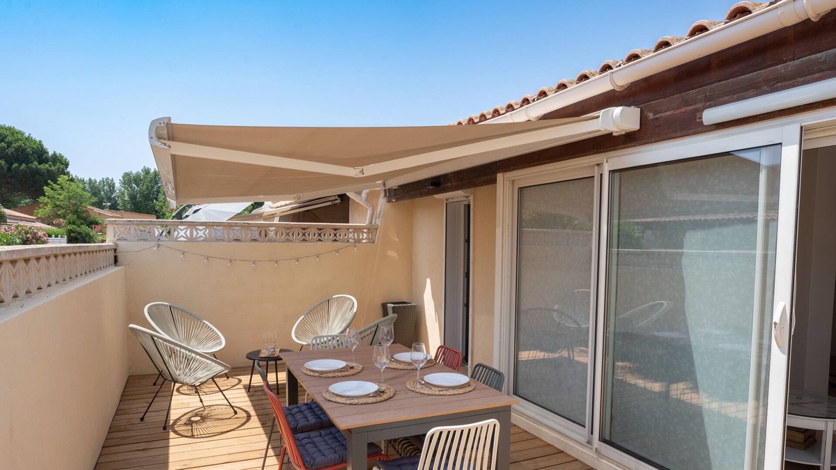 Vias House | Villa rénovée climatisée à 600m de la plage